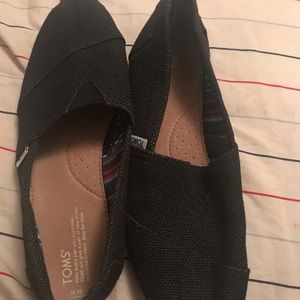 Men’s Burlap classic TOMS in black UK9